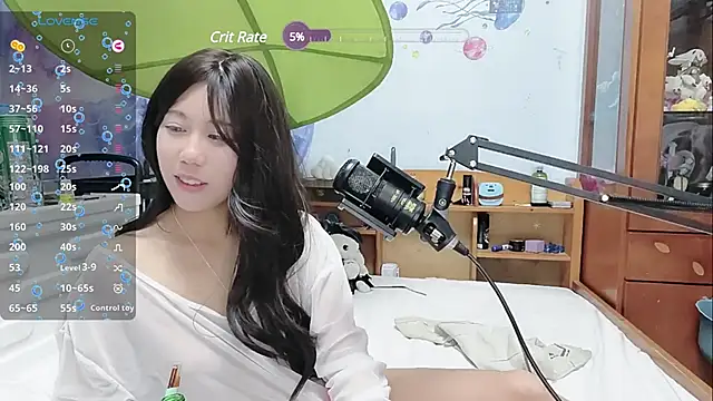 Snapshot of Fine-sand chatting on 02/27/25, 05:05 Fine-sand online show from 02/27/25, 05:05