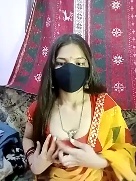 Snapshot of Bulbul_02 chatting on 03/08/25, 05:28 Bulbul 02 online show from 03/08/25, 05:28