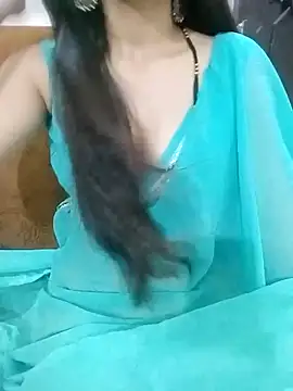 Snapshot of Bulbul_02 chatting on 09/11/25, 05:07 Bulbul 02 online show from 09/11/25, 05:07