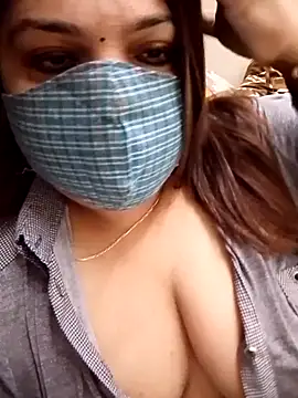 Naughty-Trisha online show from 12/21/25, 09:00