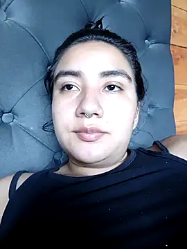Snapshot of Hellen_Alex chatting on 09/20/25, 03:06 Hellen Alex online show from 09/20/25, 03:06