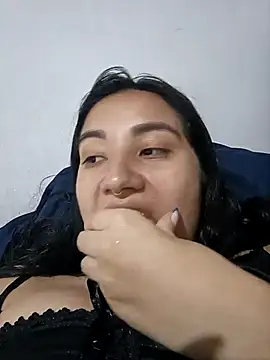 Snapshot of Hellen_Alex chatting on 05/01/26, 01:49 Hellen Alex online show from 05/01/26, 01:49