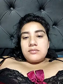 Snapshot of Hellen_Alex chatting on 02/15/25, 10:00 Hellen Alex online show from 02/15/25, 10:00