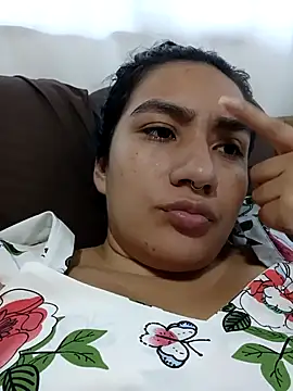 Snapshot of Hellen_Alex chatting on 10/03/25, 03:13 Hellen Alex online show from 10/03/25, 03:13