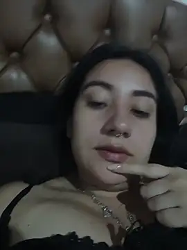 Hellen Alex online show from 03/11/26, 02:33