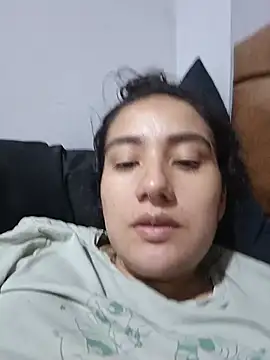 Snapshot of Hellen_Alex chatting on 06/11/26, 02:14 Hellen Alex online show from 06/11/26, 02:14