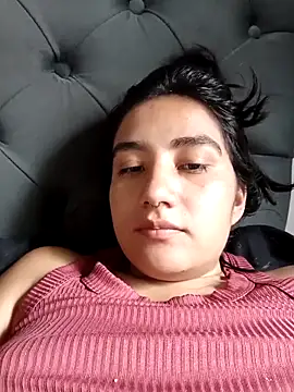 Snapshot of Hellen_Alex chatting on 02/20/25, 02:46 Hellen Alex online show from 02/20/25, 02:46