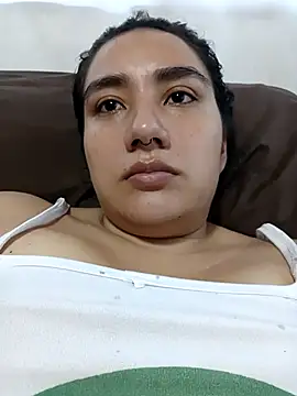 Snapshot of Hellen_Alex chatting on 10/05/25, 03:36 Hellen Alex online show from 10/05/25, 03:36