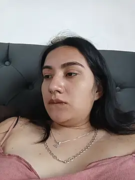 Hellen Alex online show from 02/06/26, 01:18