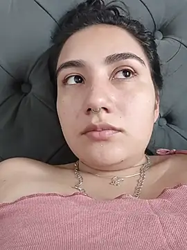 Hellen Alex online show from 01/16/26, 01:37