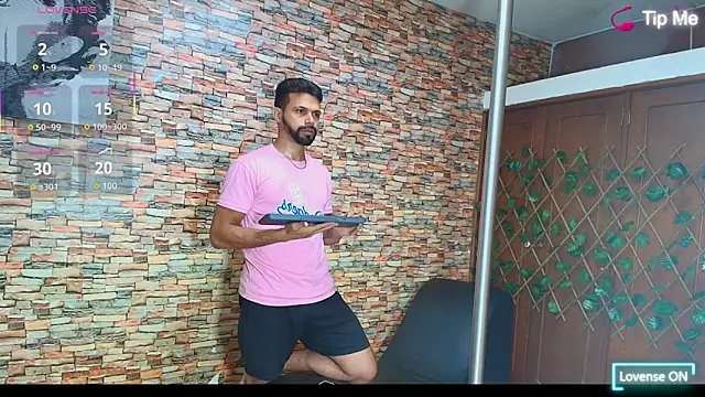 max ashley mds online show from 12/02/25, 01:24