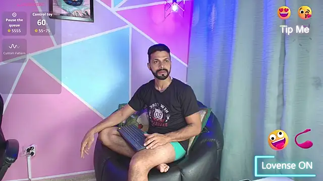 max ashley mds online show from 11/30/25, 01:12