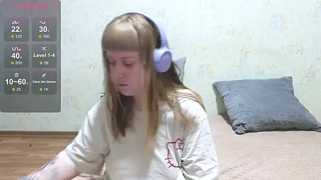 Snapshot of June_shy0 chatting on 06/22/26, 08:22 June shy0 online show from 06/22/26, 08:22