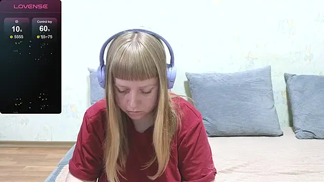 June shy0 online show from 05/31/26, 08:09