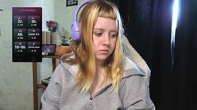 June shy0 online show from 10/12/25, 07:10