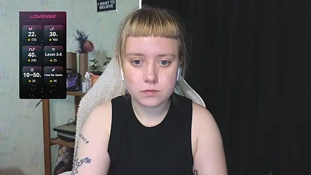 June shy0 online show from 10/31/25, 06:54