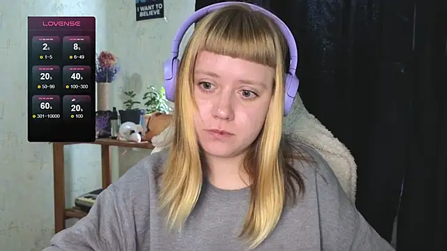 June shy0 online show from 09/27/25, 07:03