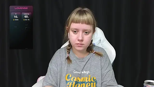 June shy0 online show from 12/05/25, 08:02