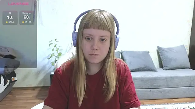 Snapshot of June_shy0 chatting on 06/14/26, 08:37 June shy0 online show from 06/14/26, 08:37
