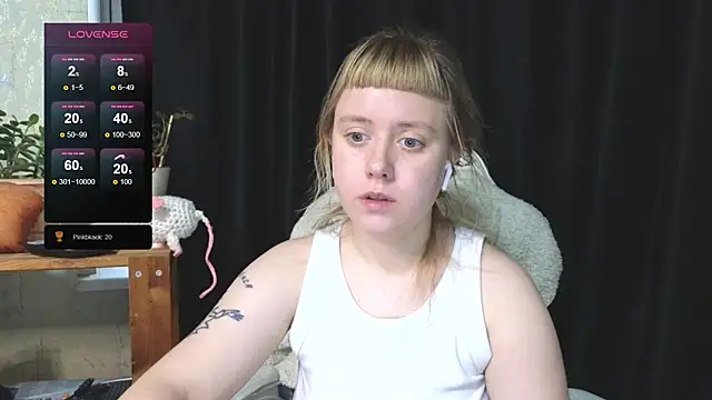 June shy0 online show from 11/07/25, 06:51