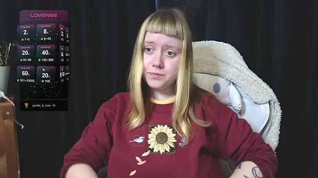 June shy0 online show from 11/19/25, 08:14