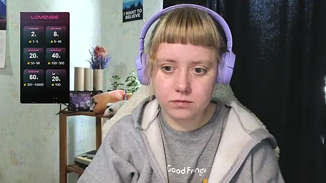 June shy0 online show from 10/01/25, 07:13