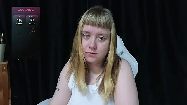 June shy0 online show from 12/17/25, 06:51