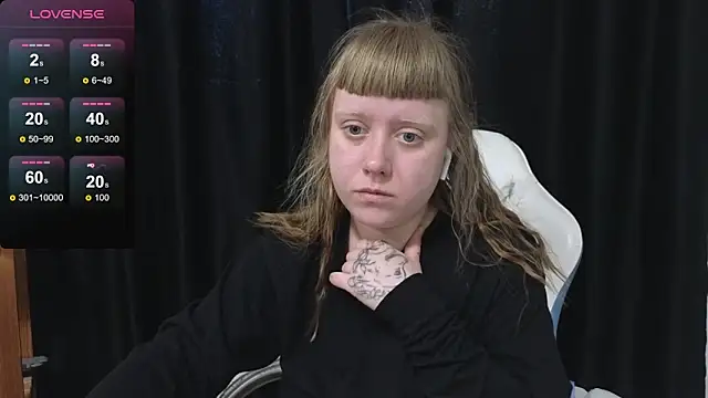 June shy0 online show from 04/10/26, 08:32