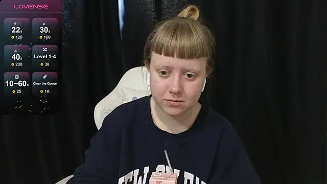 June shy0 online show from 04/17/26, 07:55