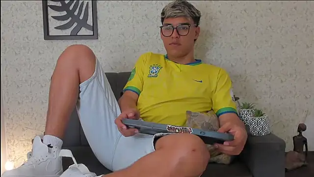 ryan carter08 online show from 09/26/25, 03:35