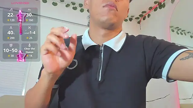 ryan carter08 online show from 10/09/25, 02:12