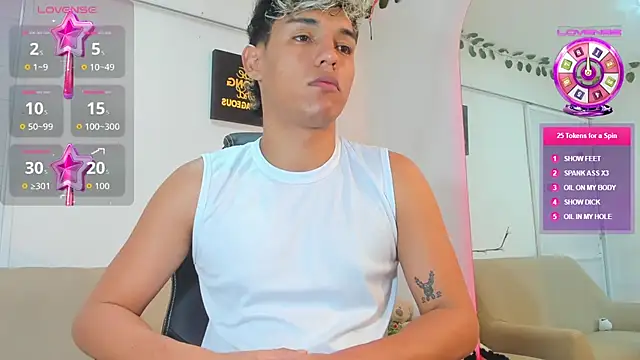 ryan carter08 online show from 10/10/25, 01:28