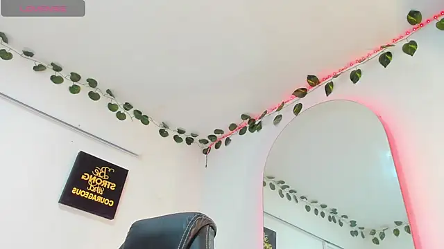 ryan carter08 online show from 10/12/25, 02:24