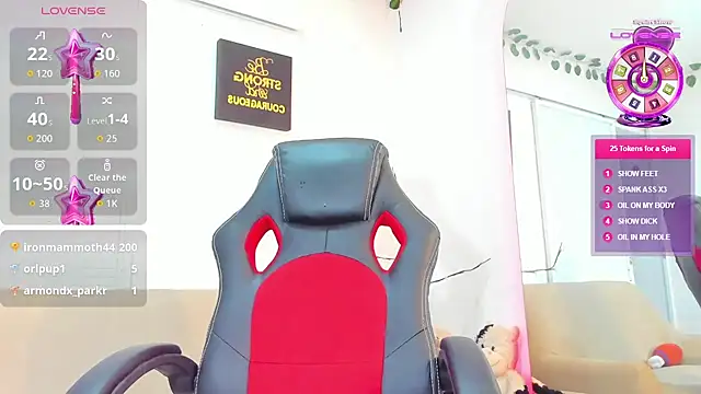 ryan carter08 online show from 10/10/25, 11:27