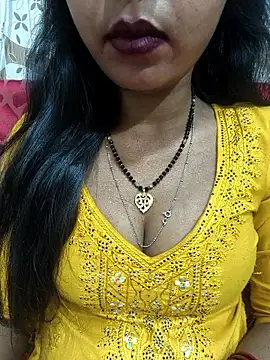 Snapshot of Sharmila-Singh chatting on 04/22/26, 06:36 Sharmila-Singh online show from 04/22/26, 06:36
