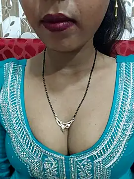 Snapshot of Sharmila-Singh chatting on 07/16/26, 06:32 Sharmila-Singh online show from 07/16/26, 06:32