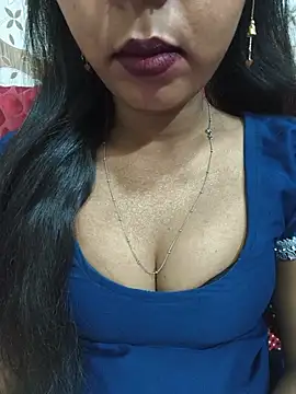 Snapshot of Sharmila-Singh chatting on 05/18/26, 06:12 Sharmila-Singh online show from 05/18/26, 06:12