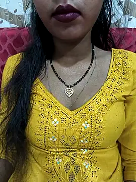 Snapshot of Sharmila-Singh chatting on 04/28/26, 05:12 Sharmila-Singh online show from 04/28/26, 05:12