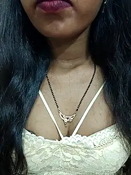 Snapshot of Sharmila-Singh chatting on 07/04/26, 06:56 Sharmila-Singh online show from 07/04/26, 06:56