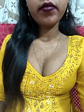 Snapshot of Sharmila-Singh chatting on 05/14/26, 05:43 Sharmila-Singh online show from 05/14/26, 05:43