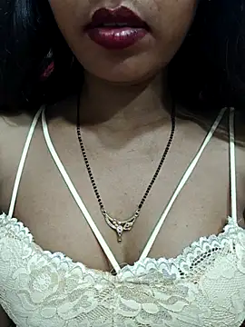 Snapshot of Sharmila-Singh chatting on 07/15/26, 06:04 Sharmila-Singh online show from 07/15/26, 06:04