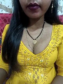 Snapshot of Sharmila-Singh chatting on 04/25/26, 03:42 Sharmila-Singh online show from 04/25/26, 03:42