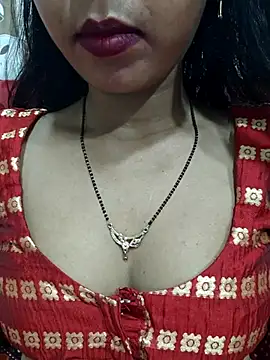Snapshot of Sharmila-Singh chatting on 07/13/26, 05:18 Sharmila-Singh online show from 07/13/26, 05:18