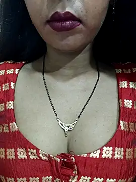 Snapshot of Sharmila-Singh chatting on 07/07/26, 04:59 Sharmila-Singh online show from 07/07/26, 04:59