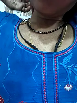 Snapshot of Sharmila-Singh chatting on 06/10/26, 05:41 Sharmila-Singh online show from 06/10/26, 05:41