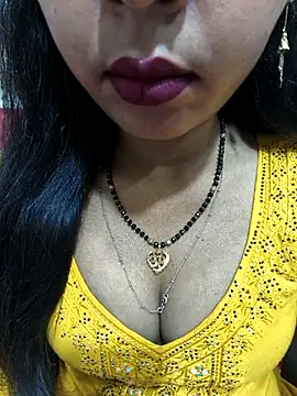 Snapshot of Sharmila-Singh chatting on 04/25/26, 05:10 Sharmila-Singh online show from 04/25/26, 05:10