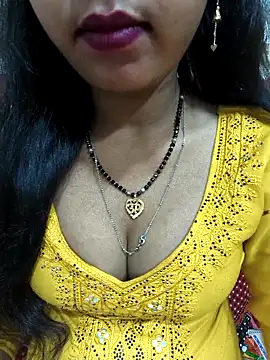 Snapshot of Sharmila-Singh chatting on 05/04/26, 06:00 Sharmila-Singh online show from 05/04/26, 06:00