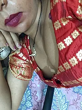 Snapshot of Sharmila-Singh chatting on 07/07/26, 08:12 Sharmila-Singh online show from 07/07/26, 08:12