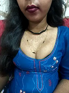 Snapshot of Sharmila-Singh chatting on 06/12/26, 10:02 Sharmila-Singh online show from 06/12/26, 10:02