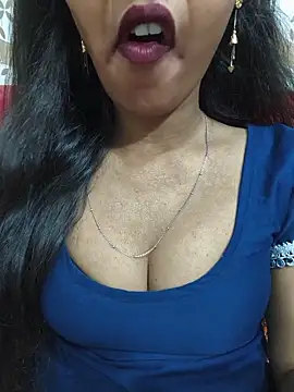 Snapshot of Sharmila-Singh chatting on 05/15/26, 08:01 Sharmila-Singh online show from 05/15/26, 08:01